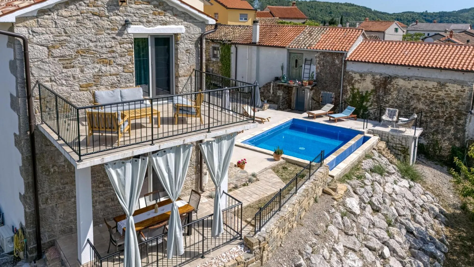 Casa Emilia In Sveti Donat Villa Buzet Kroatien